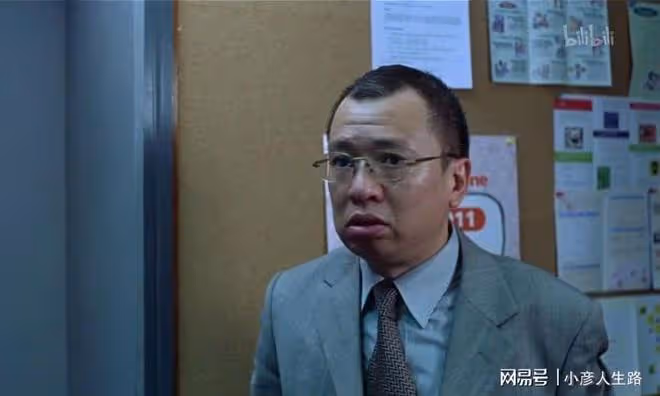 香港娛樂圈買第一輛奔馳的演員,給女兒連開三家餐廳,買千萬豪宅