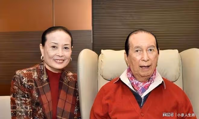 藍瓊纓生了4女1子,很重視何猷龍,為何不助力兒子成為家族接班人