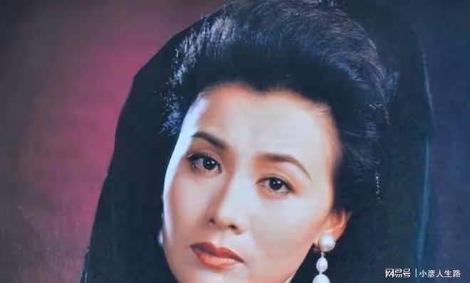 著名演員李媛媛,去世20年後,丈夫誓不再婚,兒子的堅持讓人淚目