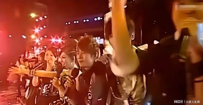 謝娜最大的悲哀,是錯把平台當本事