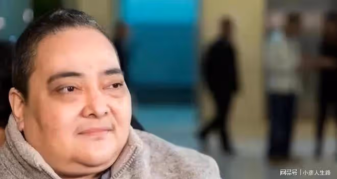 看了賭王女兒們的近照,才知道三房倆女兒的顏值是最高的