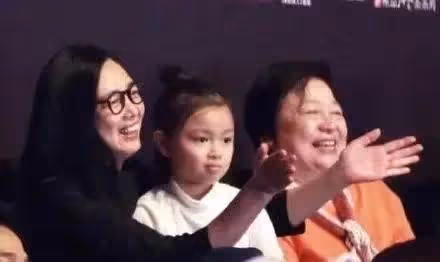 曾被迫3換幼兒園!劉德華「8歲女兒」入院看心臟 老來得子的背後:是所有父母的隱痛