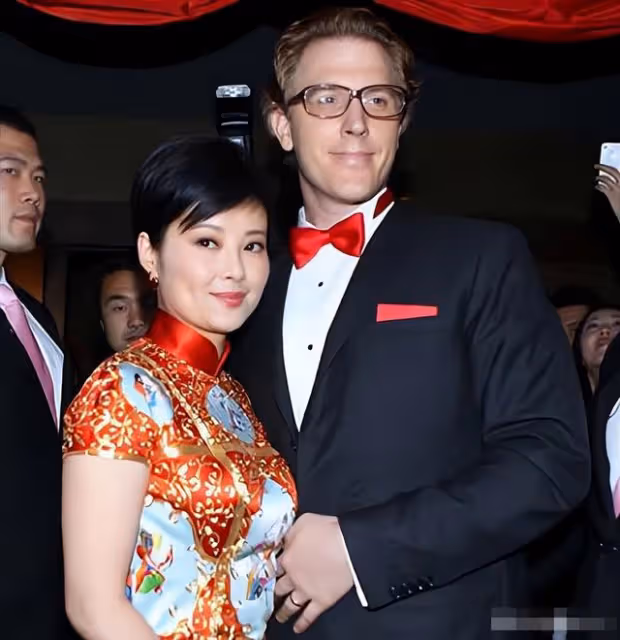 袁立被曝力挺張小泉 稱中國人切菜破壞食品紋路