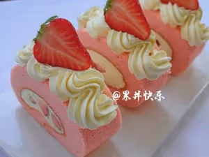 私房爆單🔥丨草莓🍓蛋糕卷丨卷不裂配方分享