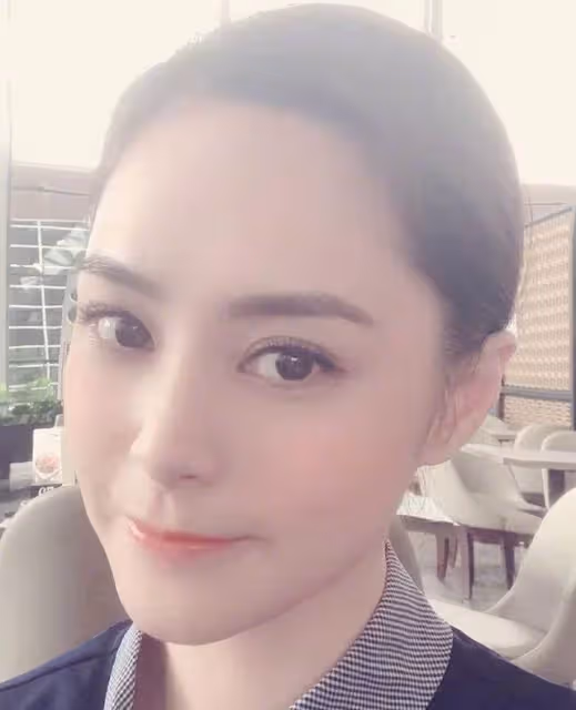 阿嬌真的不會老?連曬18張「近距離自拍」,卻在臉上找不到一絲破綻:宛如18歲少女