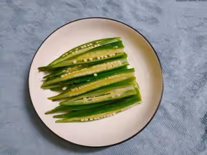 蒜蓉秋葵