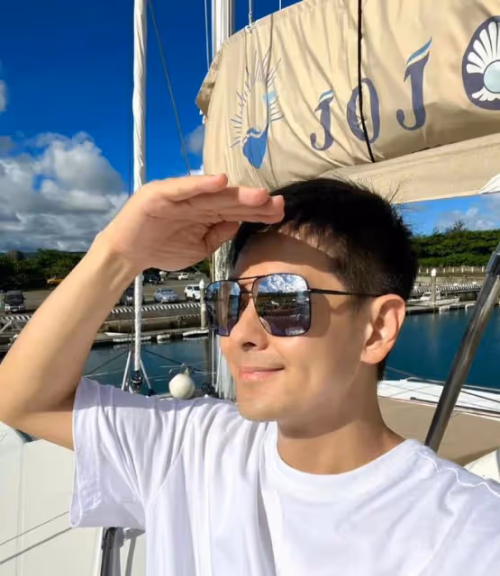 林志穎被曝駕駛特斯拉汽車車禍,目擊者:他頭部受傷,孩子臉擦傷