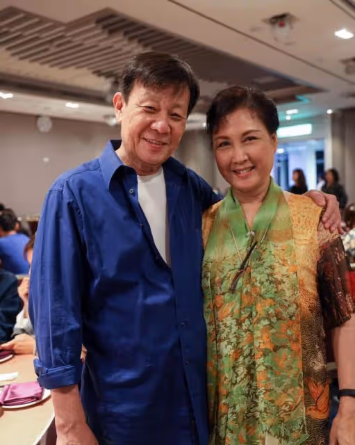李立群前女友近況!64歲氣質仍出眾,碩士畢業後當上大學副教授