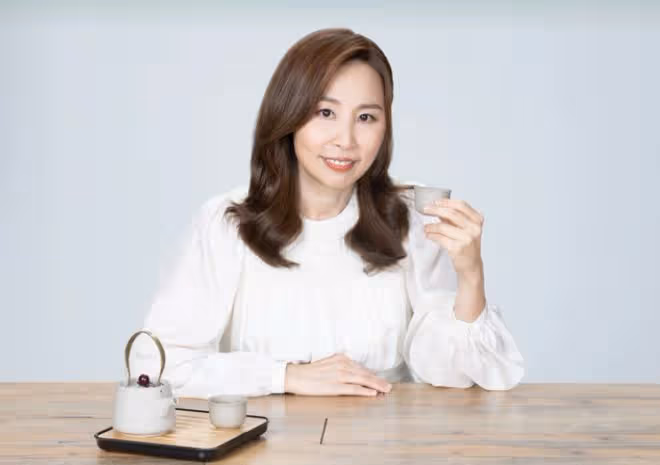 被傳低調嫁富豪!周星馳女配蘭茜時隔多年首度澄清,從來沒結過婚