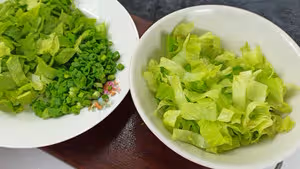 鹹魚雞粒炒飯，用新鮮飯炒，照樣粒粒分明