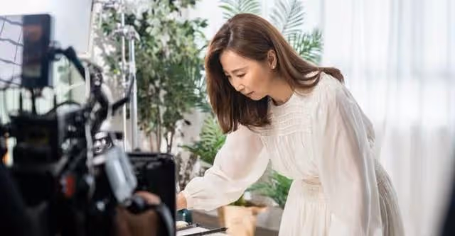 期待！香港知名女星以新形象復出，曾傳嫁富商：還未結婚享受單身