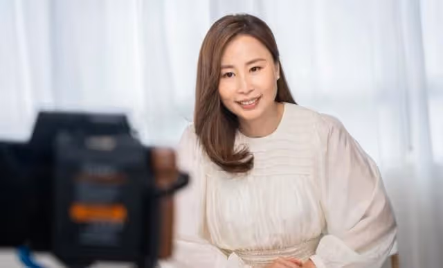 期待！香港知名女星以新形象復出，曾傳嫁富商：還未結婚享受單身