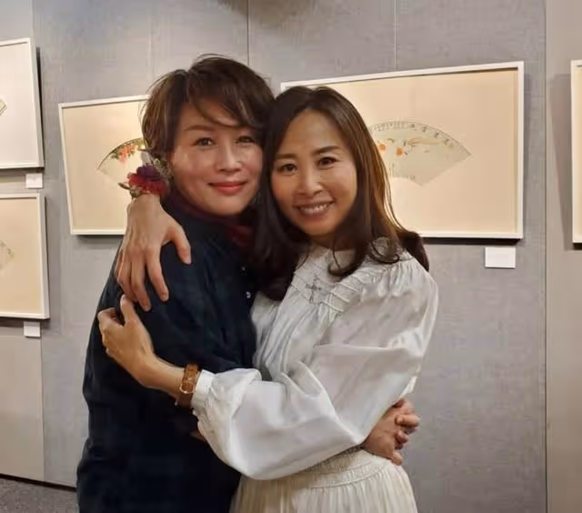 期待！香港知名女星以新形象復出，曾傳嫁富商：還未結婚享受單身
