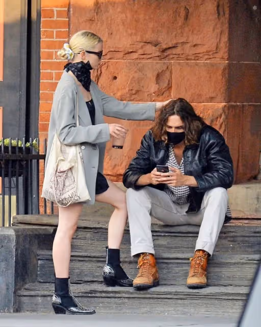 又一個老婆英年早婚,網友直接哭崩了……