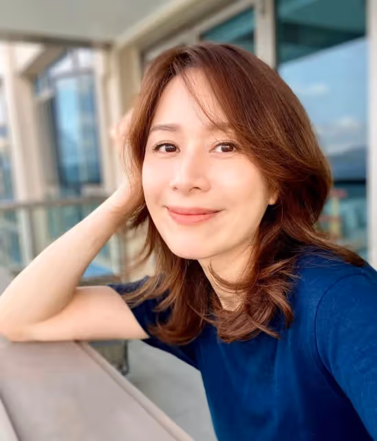 演《鹿鼎記》爆紅!47歲女星「嫁富商頻傳尪動手」動念離婚 「神隱20年再露面」美得像少女