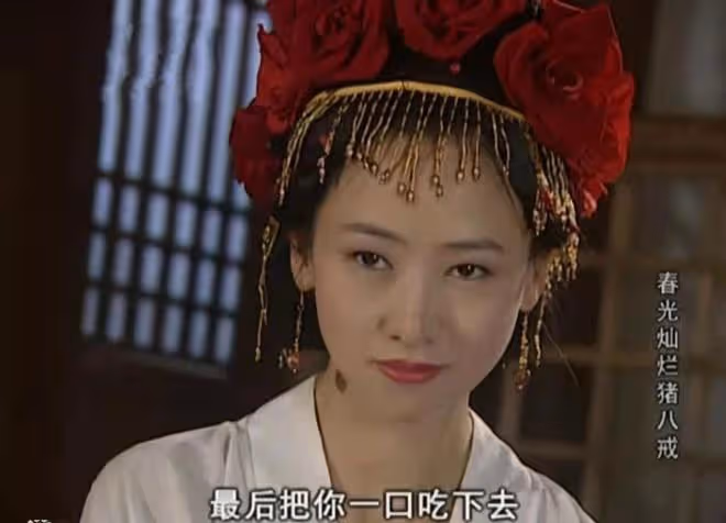 53歲「九命貓妖」曬熱舞視頻，14歲女兒顏值逆天，兩人同框似姐妹