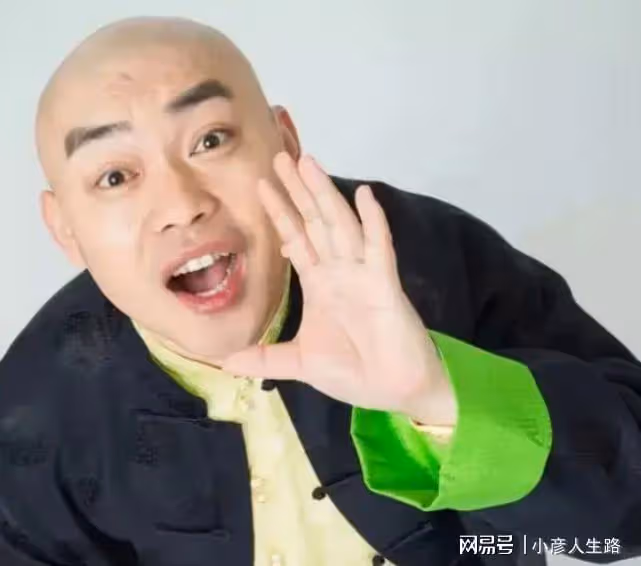 24小時之內7個瓜:男星被爆婚內出軌,被官方約談,狗仔回擊向太