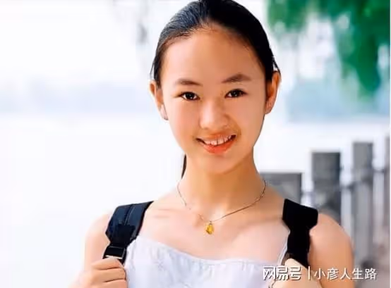 資本大鱷王冉:51歲娶小17歲童瑤,餘生要為嬌妻遮風擋雨