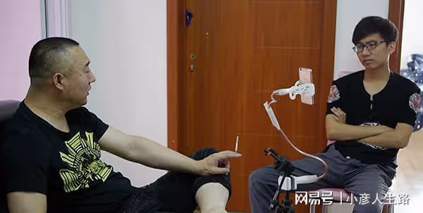 「大力哥」趙金龍的魔幻人生：從搶劫犯到網紅，他經歷了什麼？