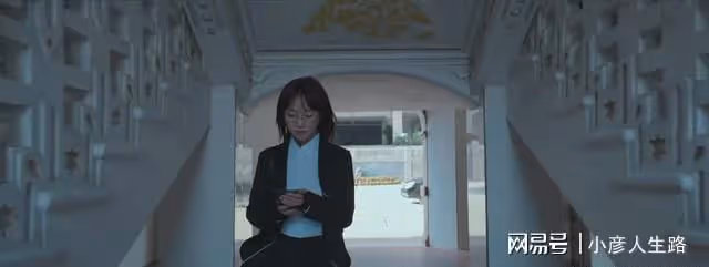 《庭外》六大美女，短髮萬茜氣場強大，焦俊艷長發有點不習慣