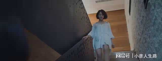 《庭外》六大美女,短髮萬茜氣場強大,焦俊艷長發有點不習慣