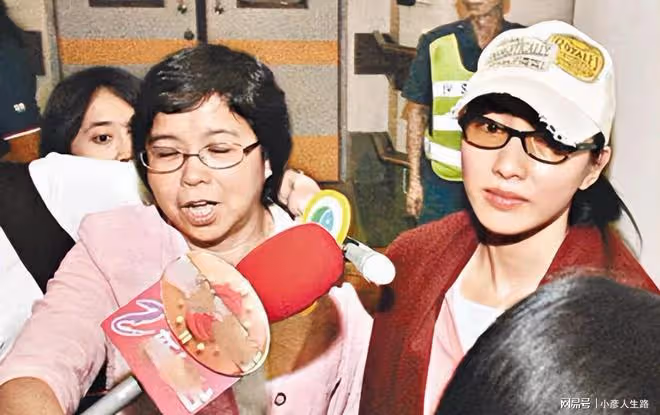 演員黎姿,事業正好時嫁富豪馬廷強,婚後生三娃,生活幸福甜蜜