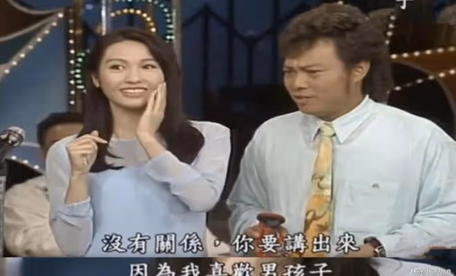 演員黎姿,事業正好時嫁富豪馬廷強,婚後生三娃,生活幸福甜蜜