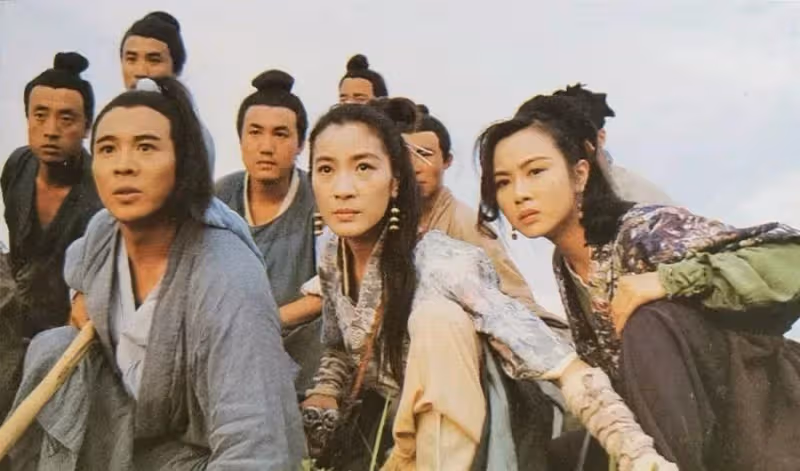 港片首席女打星楊紫瓊,在港圈什麼地位,和四大功夫巨星什麼交情