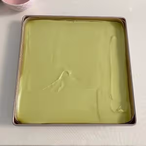 椰香斑斕芒果蛋糕卷