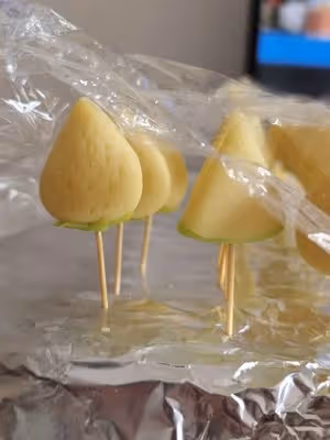 露楚（泰國小甜點）