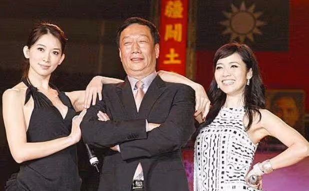34歲曾馨瑩嫁給郭台銘,6年生3胎穩當豪門闊太,郭臺銘曾用千萬聘禮娶她:她不愛他的錢