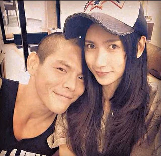 郭碧婷：自己選的豪門路，「跪著」也要走下去