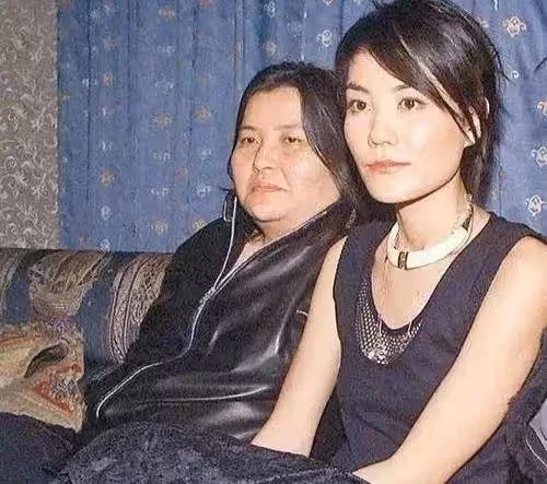 留下滿月兒子離世,女星留遺憾「王菲經紀人幫忙收養」 他長大後「感謝養母恩情」:絕不進演藝圈