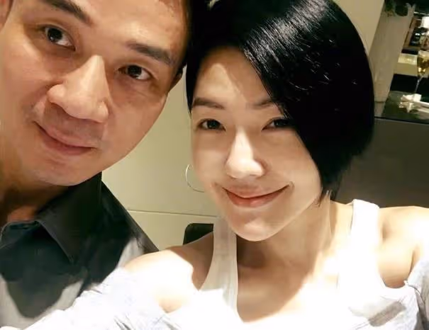 姊妹賭10萬！大S鐵口「小S閃婚被鎖家裡」乖乖當主婦　如今17年「她揭老公真面目」網驚：妹妹大勝