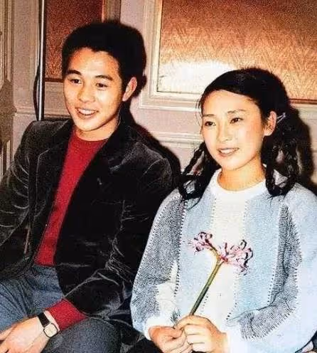 見證了父親移情!李連杰大女兒李思:父親愛上別人「母親住了10年地下室」 33歲「不敢結婚」至今單身