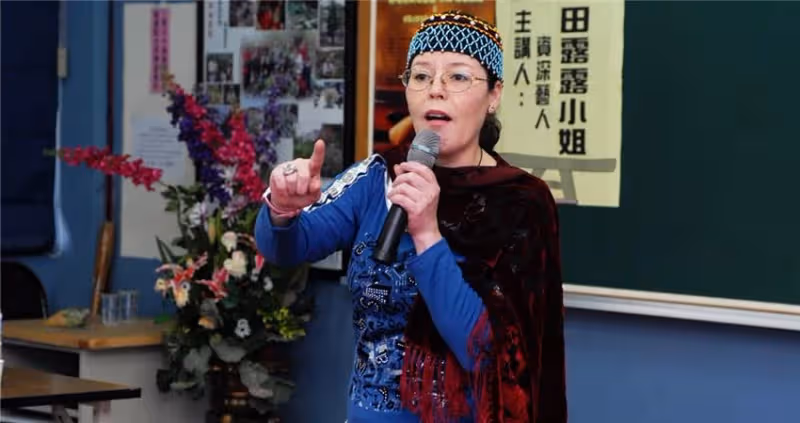 一生為情所困!《五燈獎》女星「三段坎坷戀」失散女兒20年 曾「跑去當清潔工」近況讓粉絲不捨