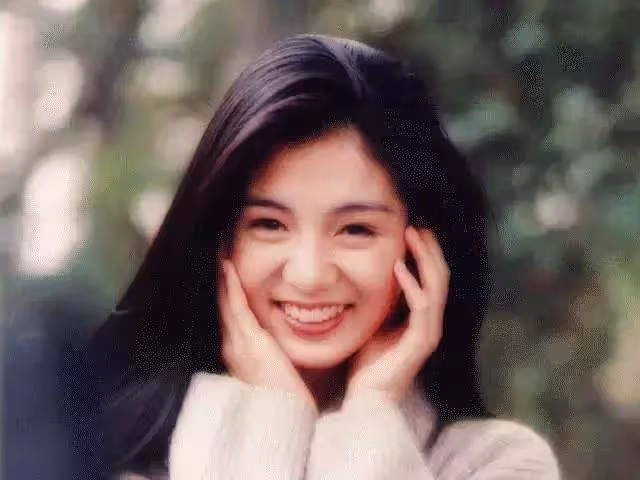 一代玉女掌門人!她曾為吳奇隆拒絕金城武 分手7年與男友復合「不顧43歲高齡生雙胞胎」