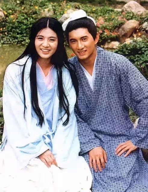 一代玉女掌門人!她曾為吳奇隆拒絕金城武 分手7年與男友復合「不顧43歲高齡生雙胞胎」