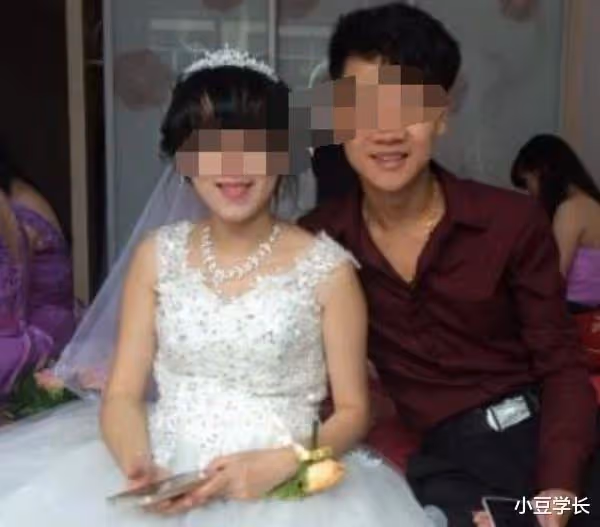婚禮上兒媳不改口,婆婆怒扇兒媳,看到兒媳的脖子後,婆婆後悔了