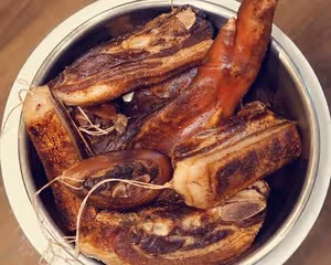 煙燻臘肉不【不驚動911的室內燻肉法】