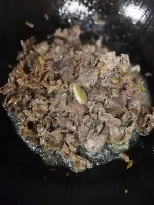 肥牛土豆片