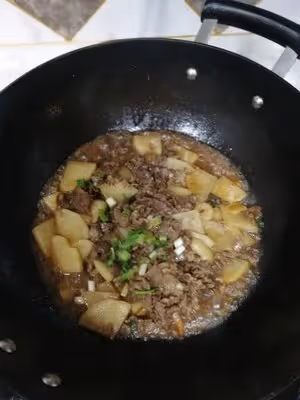 肥牛土豆片