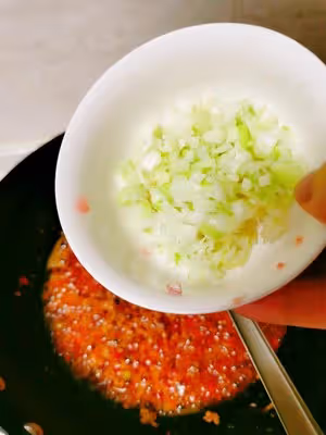 四川爛肉炒泡豇豆