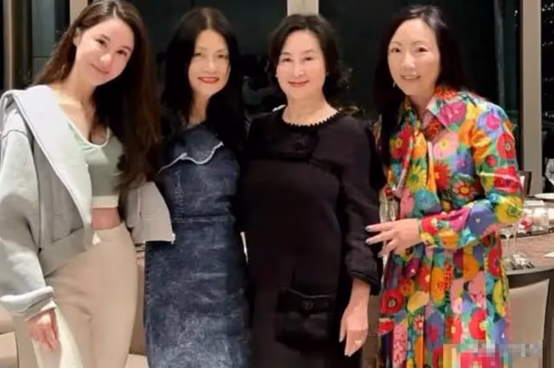 賭王千金何超英:失婚後瘋癲10年,帶女兒流浪14年,是誰害了她?