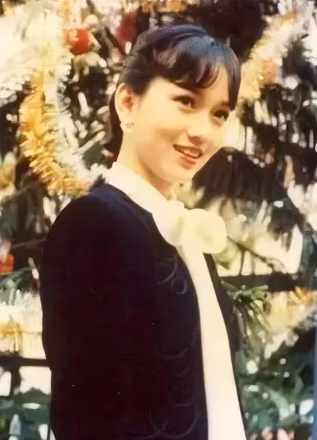 趙雅芝與黃漢偉失婚40年:她被譽為「不老女神」,他卻了無音訊:坎坷婚姻背後,終有對愛情的執著