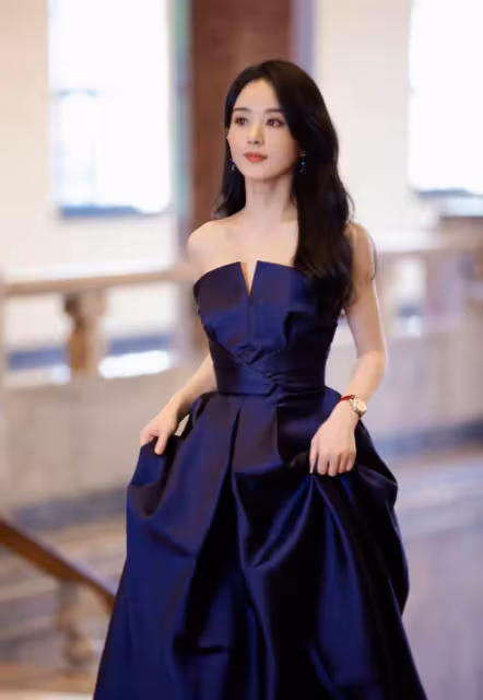 趙麗穎的腰,楊冪的臀,6位一線女星最自卑的地方,你發現了嗎?