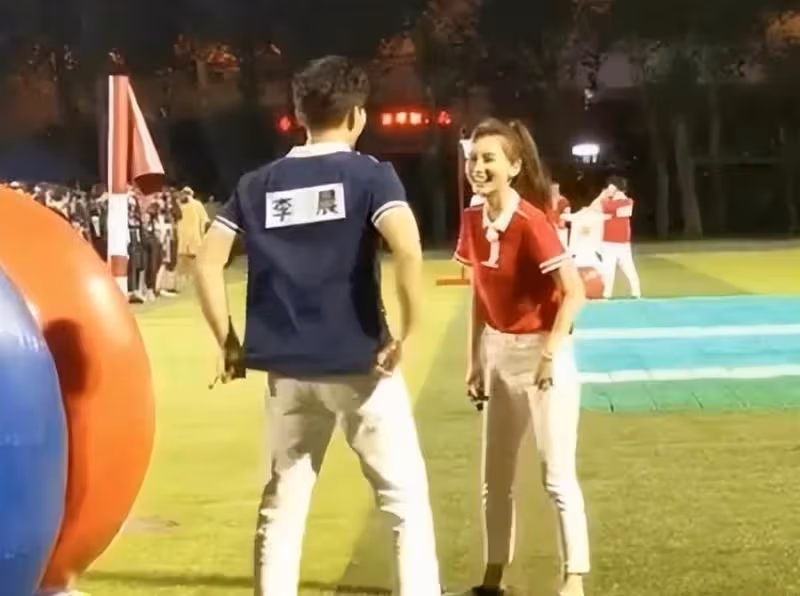 趙麗穎的腰,楊冪的臀,6位一線女星最自卑的地方,你發現了嗎?