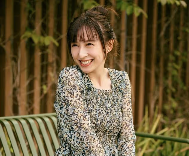 恭喜!TVB知名女星確診康復後正式復工,頂著35度高溫拍外景