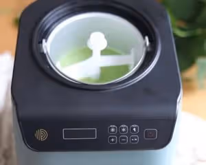 跟做有獎|最好吃的抹茶白巧冰淇淋