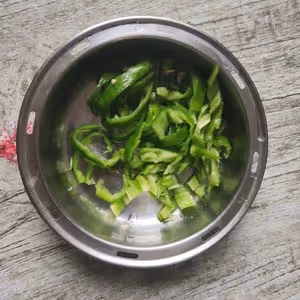 超好吃不油膩炒素雞翅
